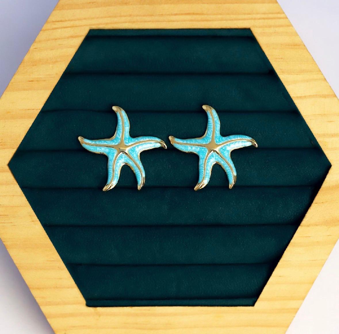 22K Gold-Plated Starfish Earrings – Premium Stainless Steel