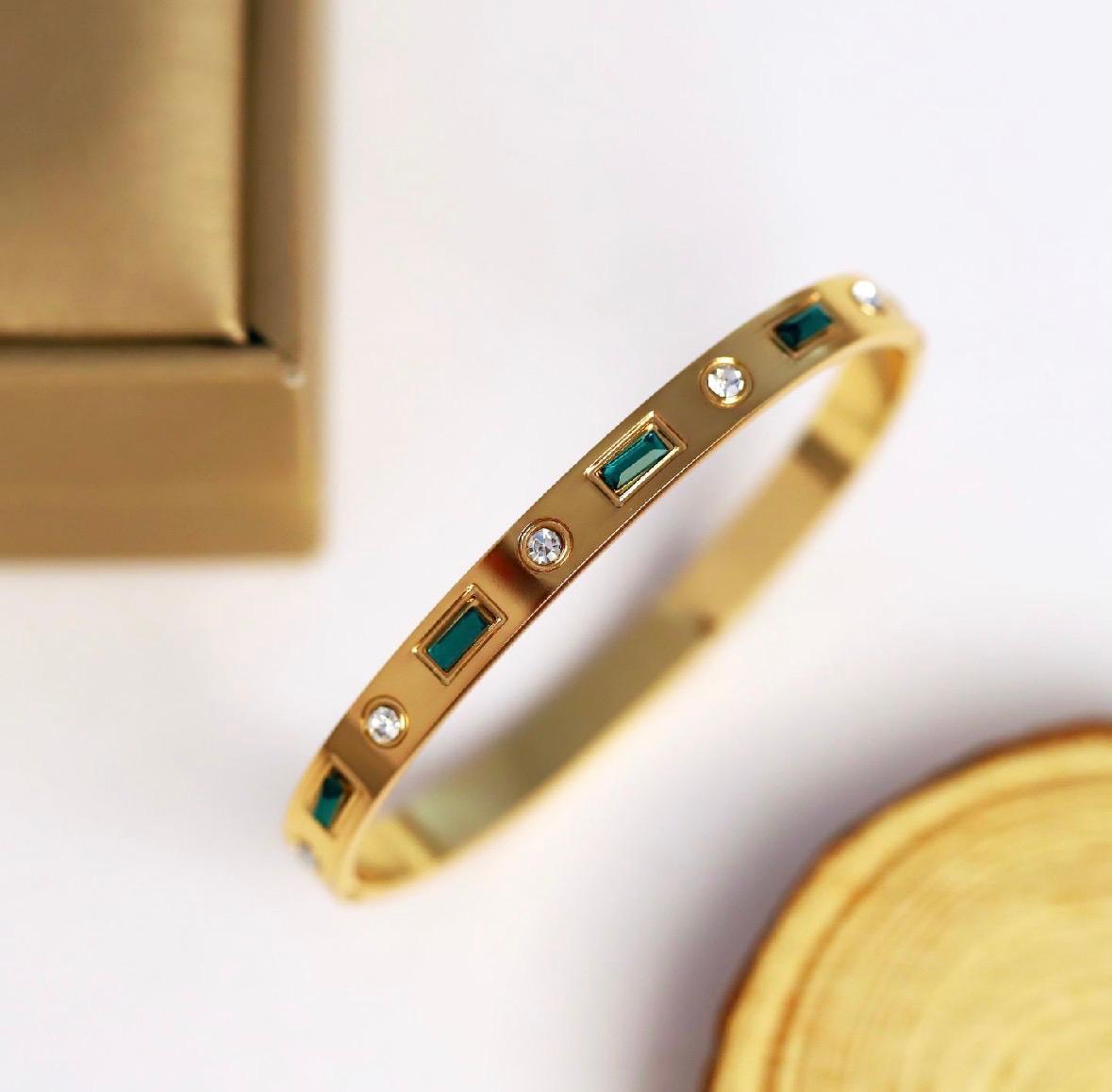22K Gold-Plated Stainless Steel Bracelet with Green Stone Strips – Anti-Tarnish & Waterproof