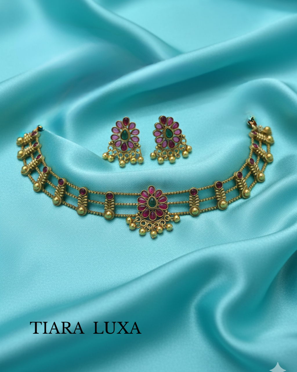 Kemp three line choker