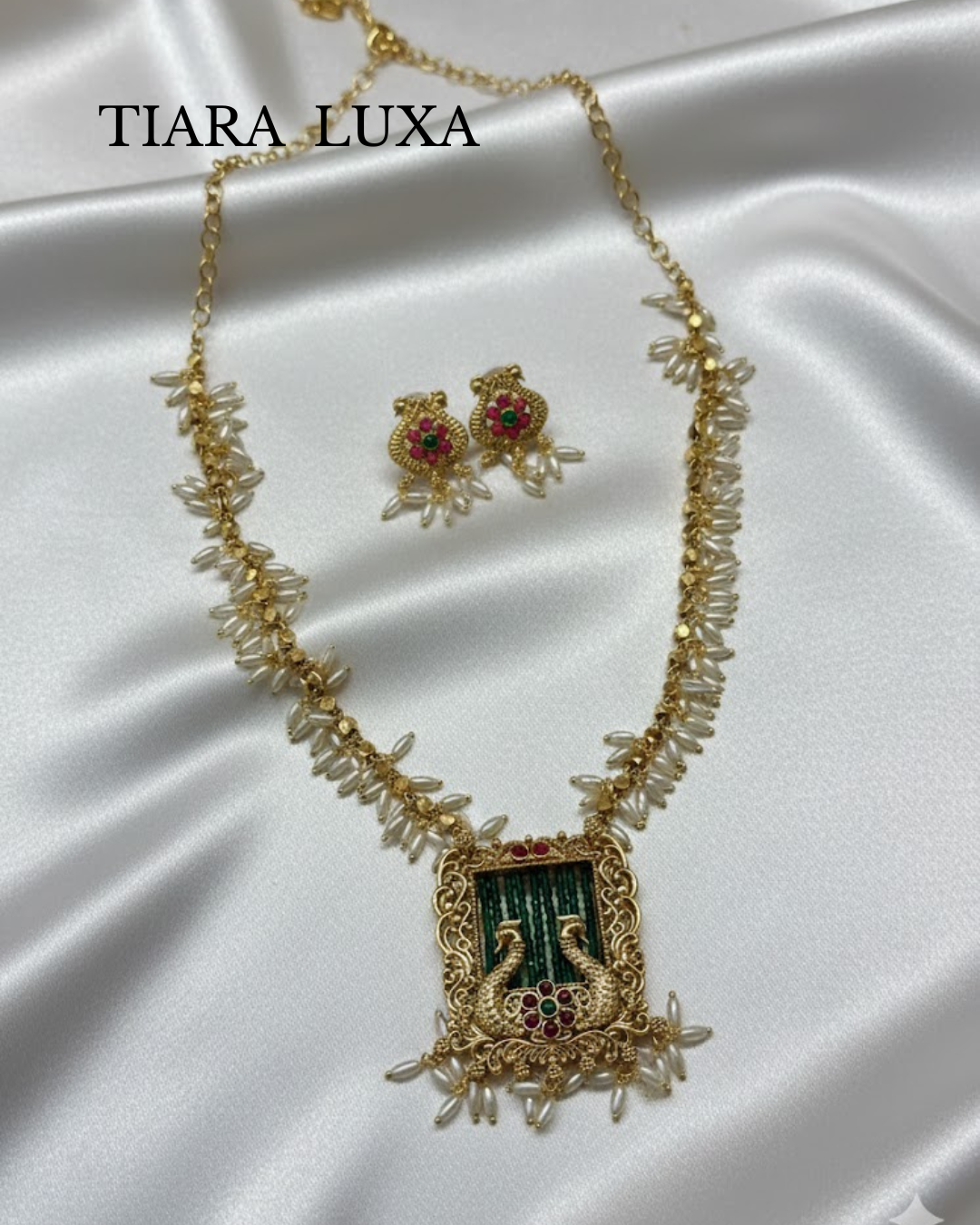 Dual morah pearl chain