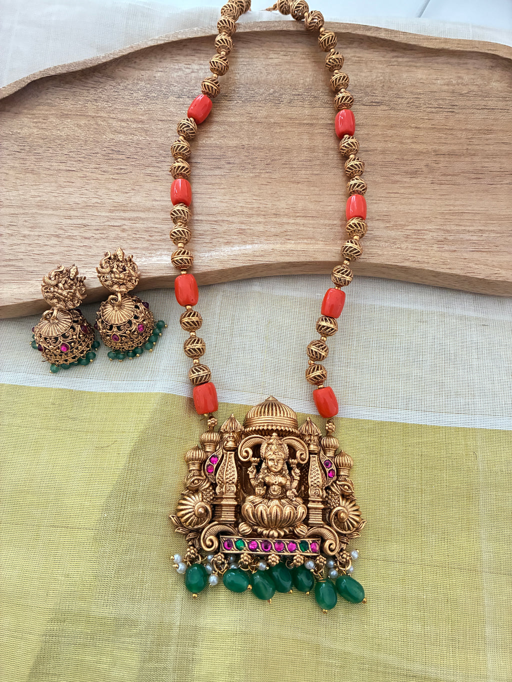 Padma Temple Collection – South Indian Traditional Jewelry Model-03