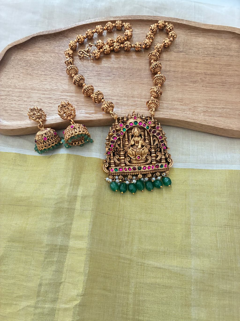 Padma Temple Collection – South Indian Traditional Jewelry Model-02