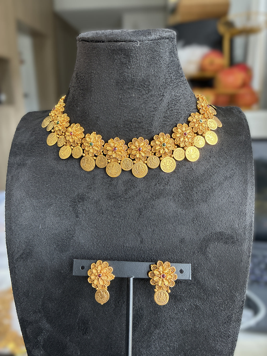 Champaka Kasu Necklace – Traditional Temple Style Jewelry