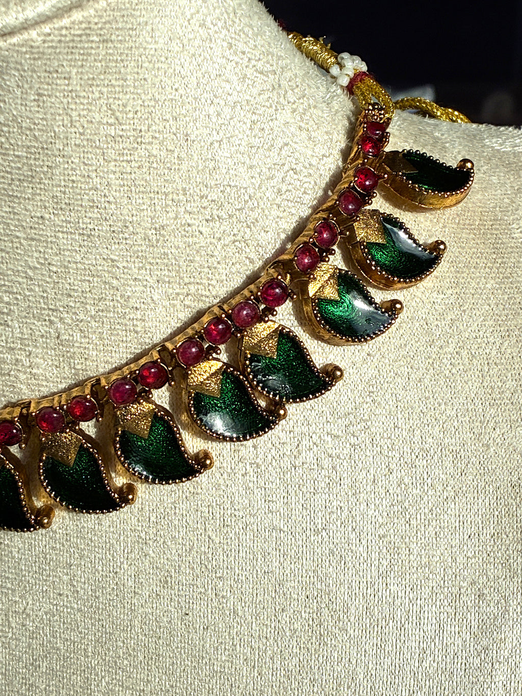 Radha Traditional Necklace – South Indian Temple Style Jewelry