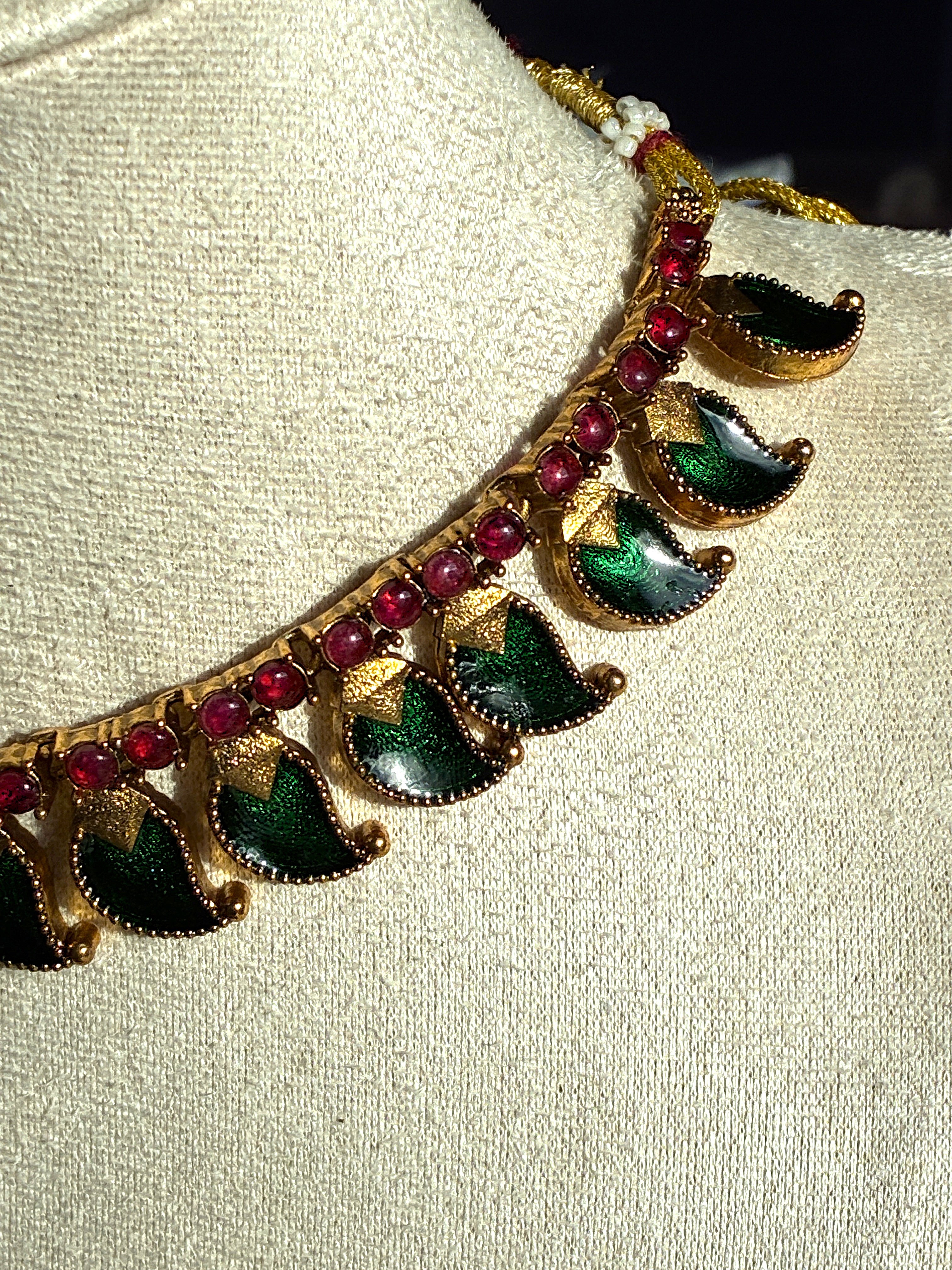 Radha Traditional Necklace – South Indian Temple Style Jewelry