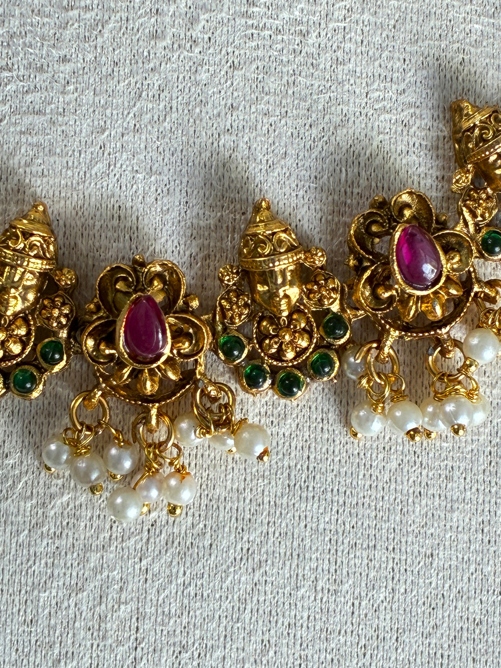Venkata Traditional Necklace – South Indian Temple Style Jewelry