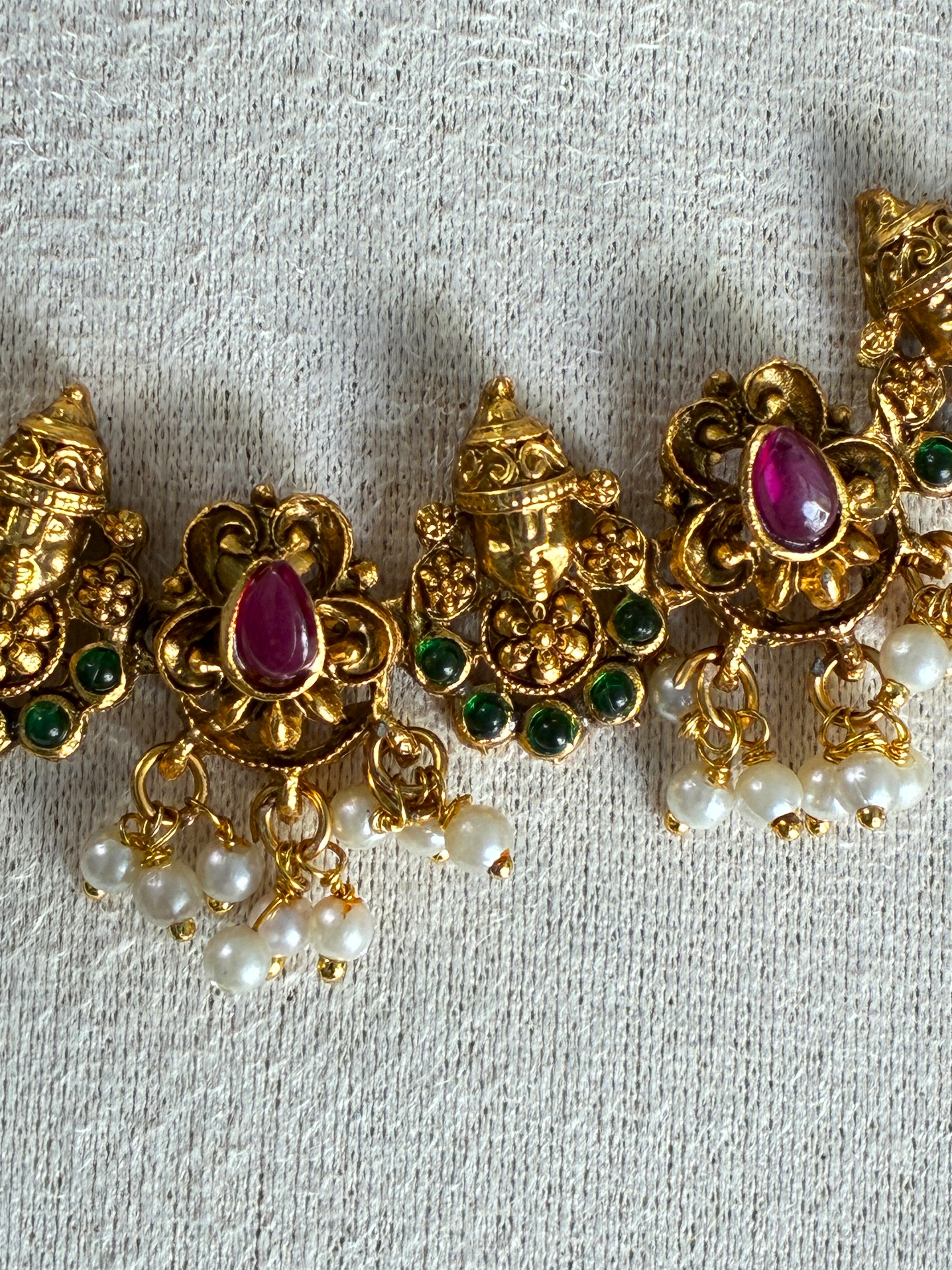 Venkata Traditional Necklace – South Indian Temple Style Jewelry