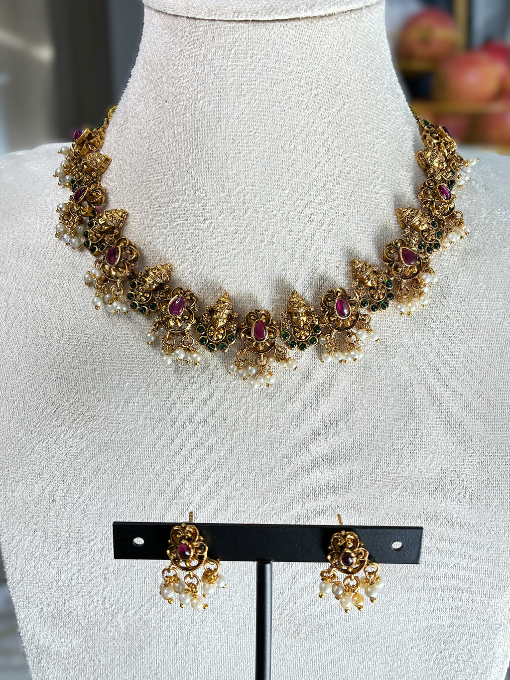 Venkata Traditional Necklace – South Indian Temple Style Jewelry