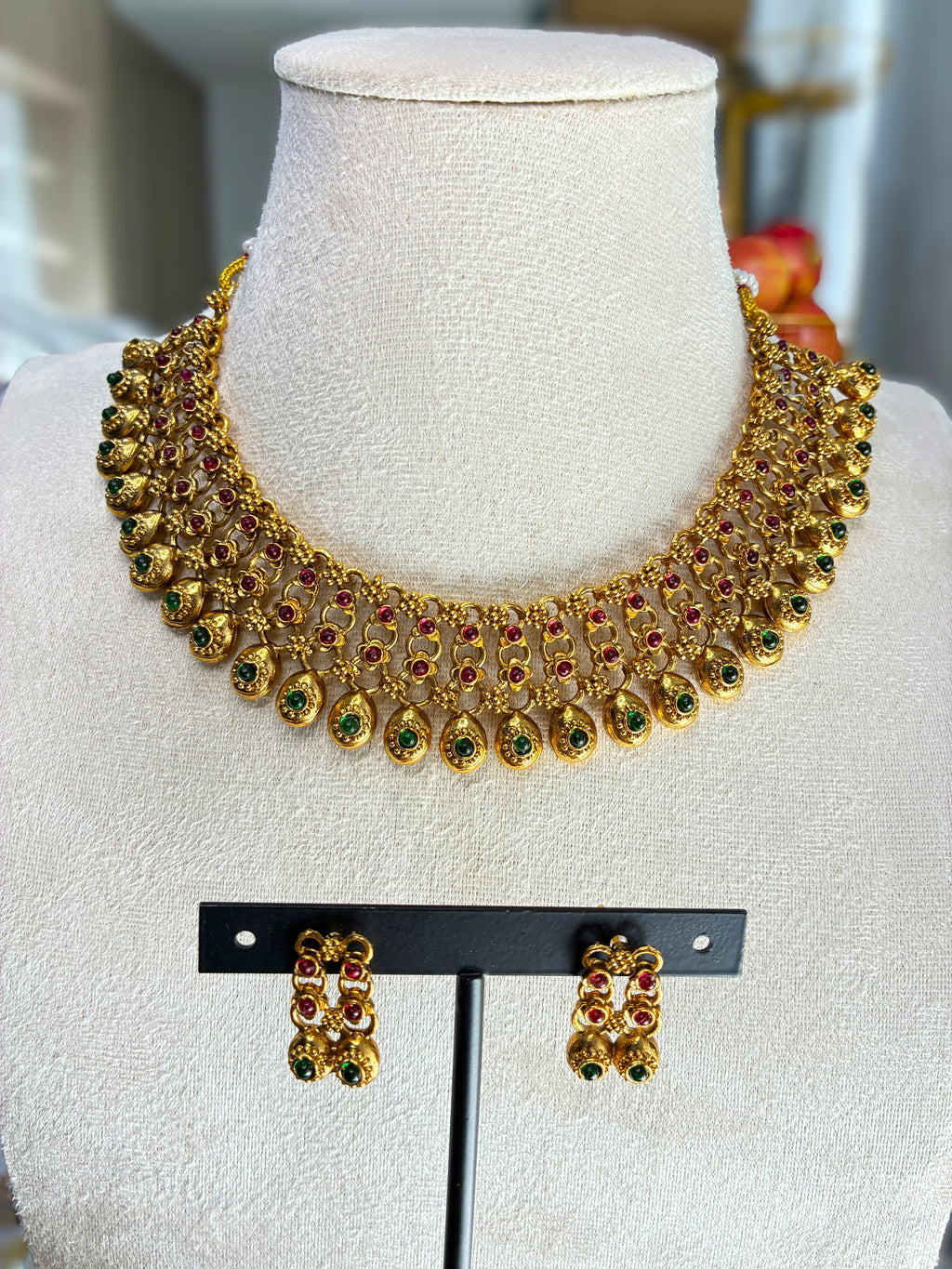 Srishti Necklace – Traditional Temple Style Ethnic Jewelry