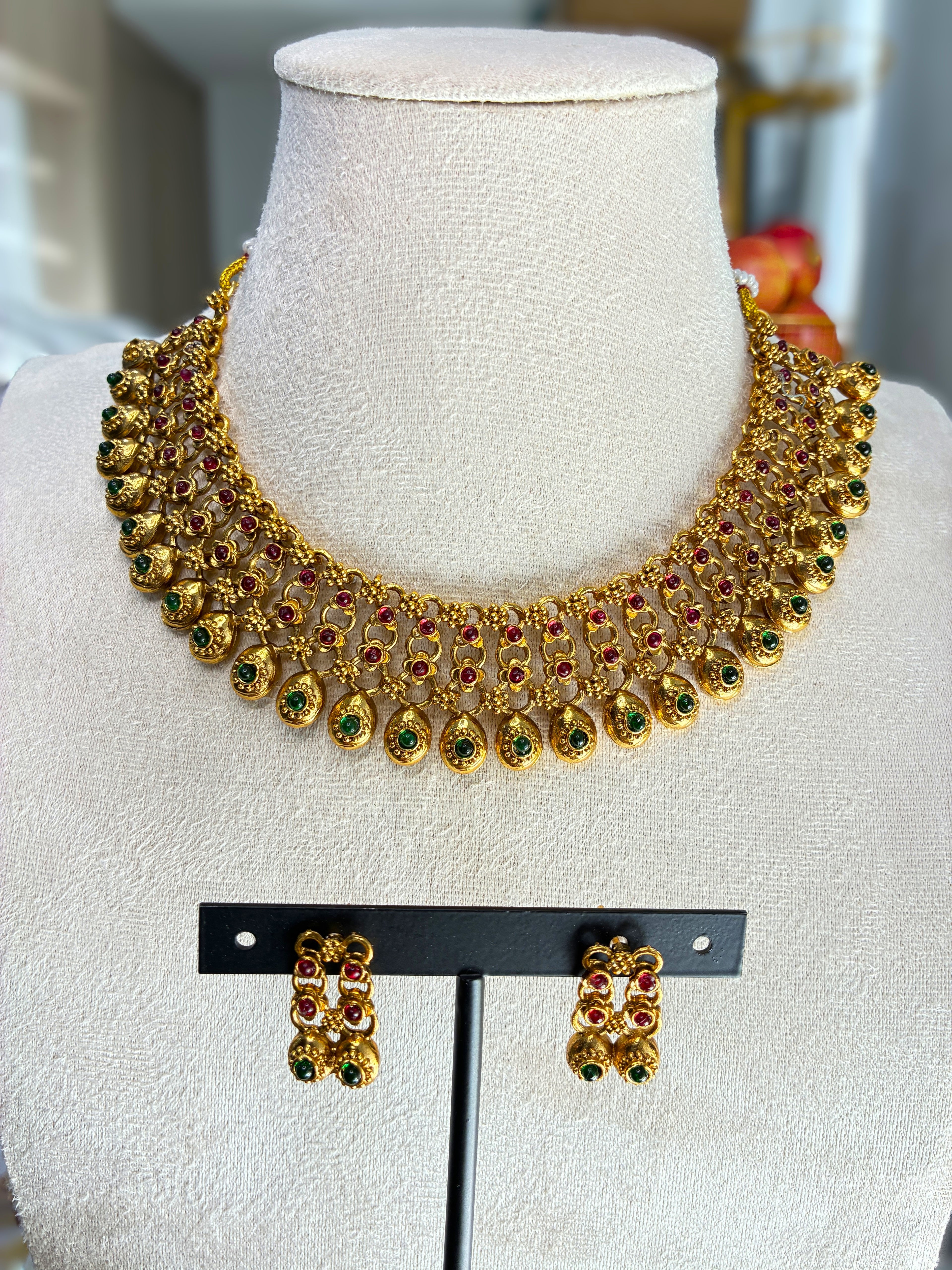 Srishti Necklace – Traditional Temple Style Ethnic Jewelry