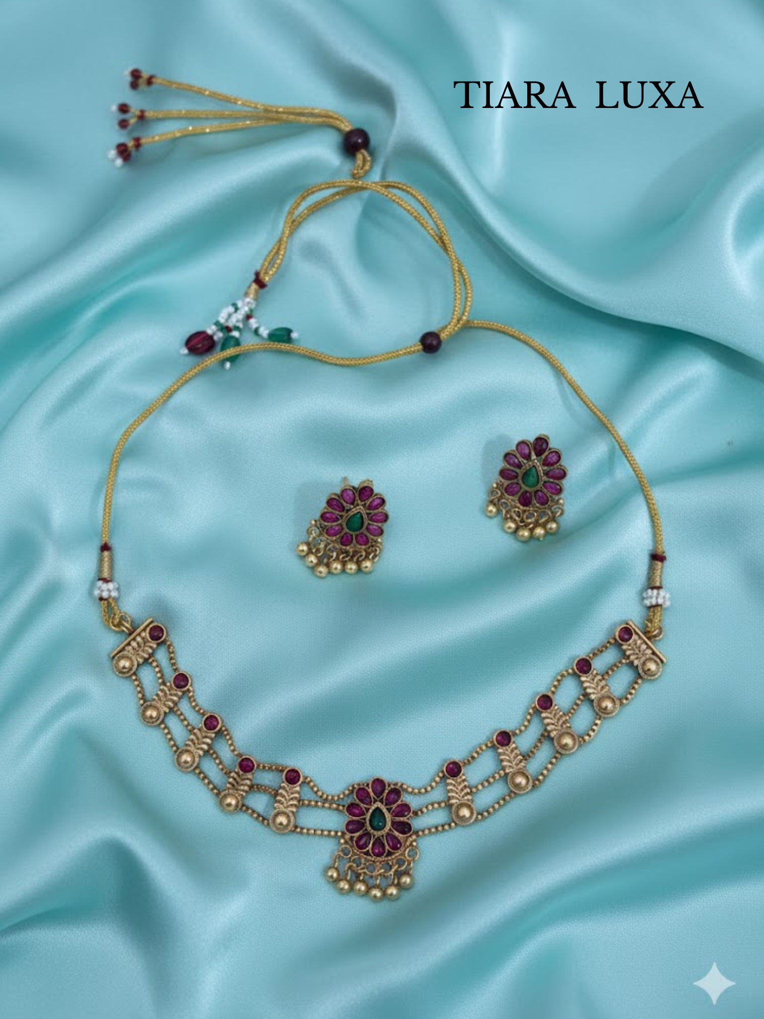 Kemp three line choker