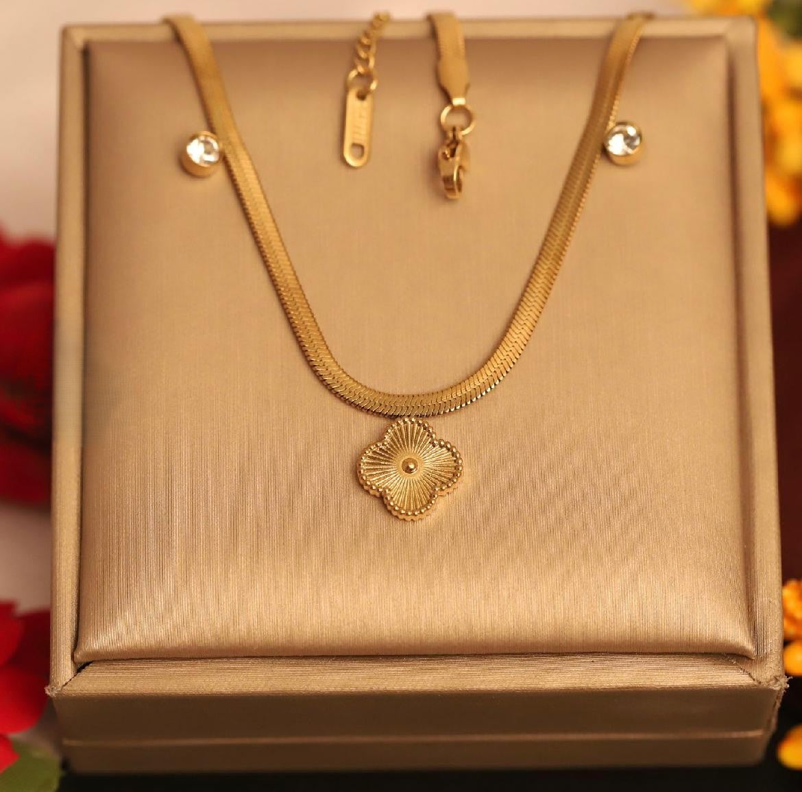 Clove Pendant Anti Tarnish Necklace – Stainless Steel Elegant Jewelry
