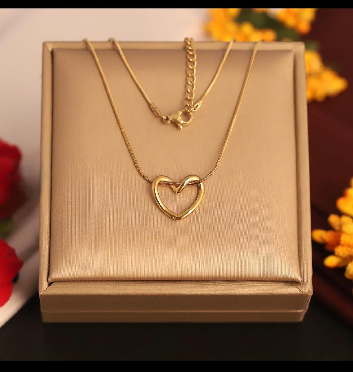 Heart Design Anti Tarnish Necklace – Stainless Steel Elegant Jewelry
