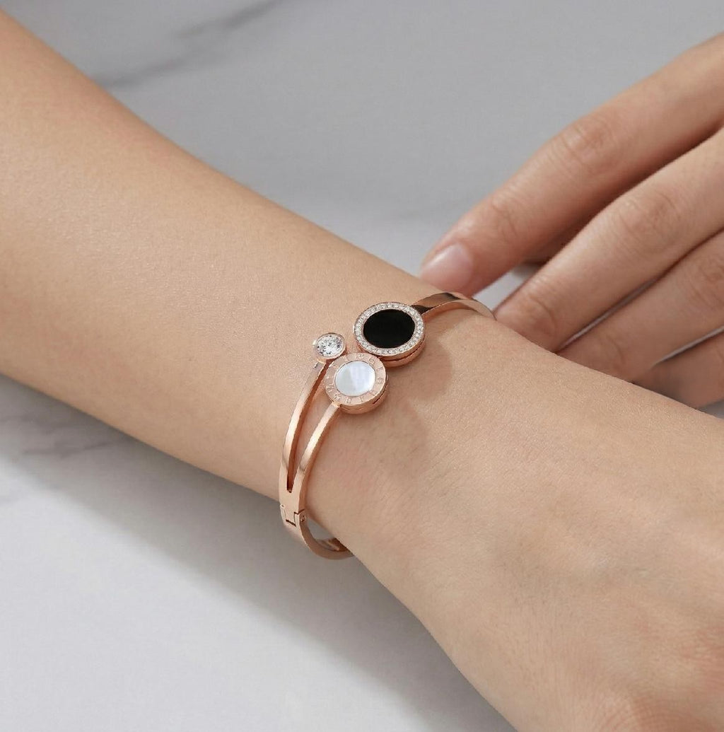 Black & White Stone Roman Numeral Anti Tarnish Bracelet – Stainless Steel Watch Style Bangle