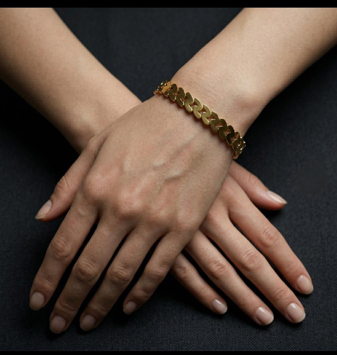 S Array Anti Tarnish Stainless Steel Bangle – Minimal Elegant Bracelet